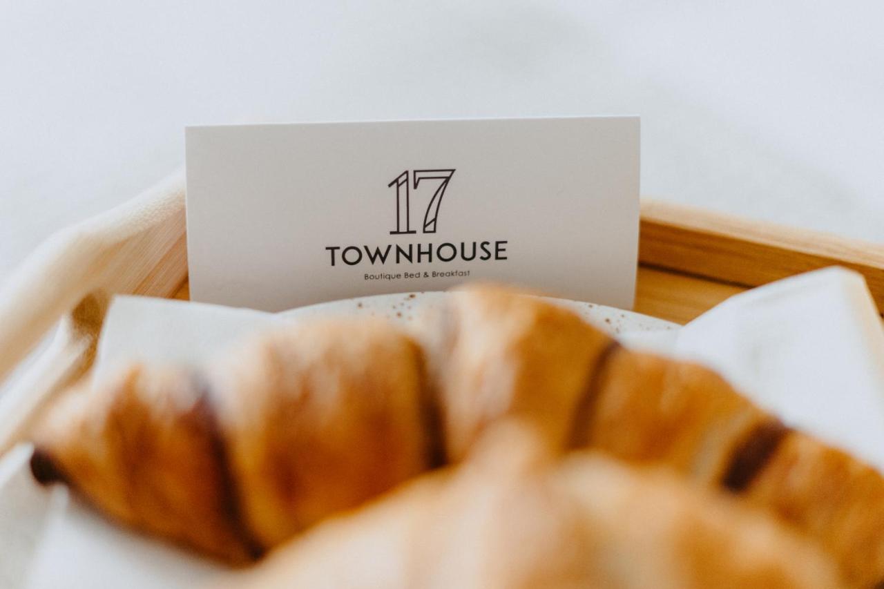 ויקטוריה Townhouse17 Boutique Bed & Breakfast מראה חיצוני תמונה